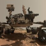 Марсоход Curiosity случайно сделал уникальное открытие: им стали загадочные кристаллы»>