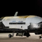 Трамп выделил $1 миллиард на секретный космический самолет X-37B: что о нем известно (фото)»>