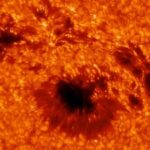 Ученые обнаружили «прыщ» размером 122 000 км,  он «беспокоит» звезду не менее 7 лет (фото)»>