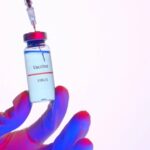 Вакцины защищают даже тех, кто не прививался: что показало исследование»>