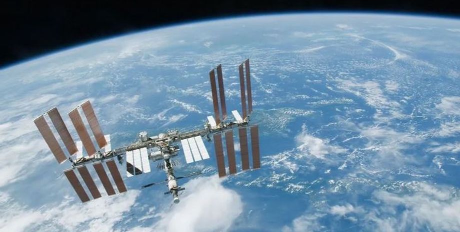 Космический корабль с 4,7 тоннами груза потерялся по пути на МКС: он вез еду для астронавтов»>