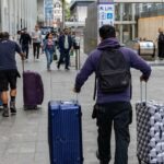 Мужчины уезжают из Украины: эксперты о последствиях выезда молодежи 18-22 лет»>