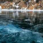 Самое глубокое и древнее озеро Земли таит темную тайну: в нем скрываются каннибалы»>