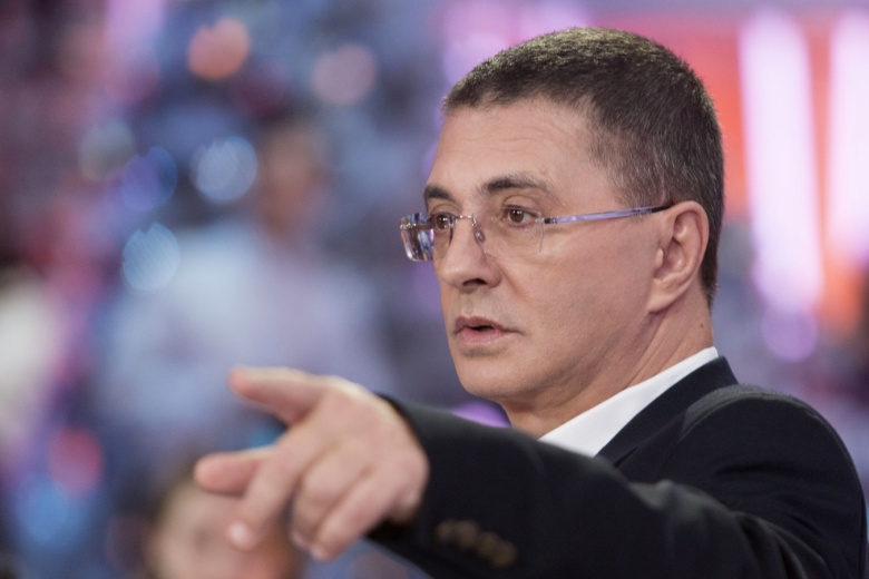 Мясников жестко осадил врачей, отговаривающих пить статины по показаниям