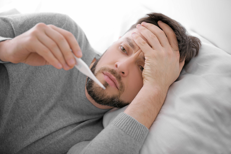 Россиянам перечислили симптомы сальмонеллеза