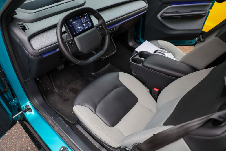 Мужчин предупредили о скрытой опасности подогрева сидений