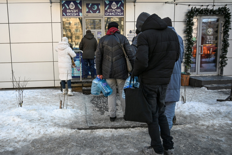 МВД Украины призвало граждан подготовить тревожный чемоданчик