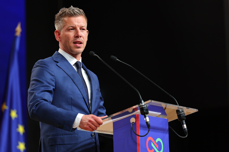 Мадьяр раскрыл, что будет делать при звонке от Путина