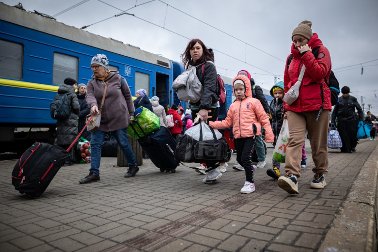 «Стали заложниками»: омбудсмен раскрыла положение детей на Украине