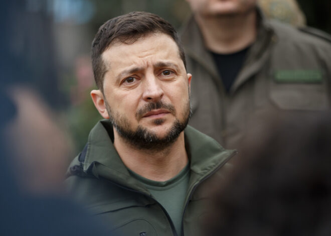 «Со слезами»: в Британии рассказали о реакции Зеленского на уход Стармера