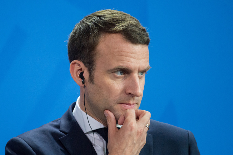 Макрон запаниковал после ударов России по Киеву
