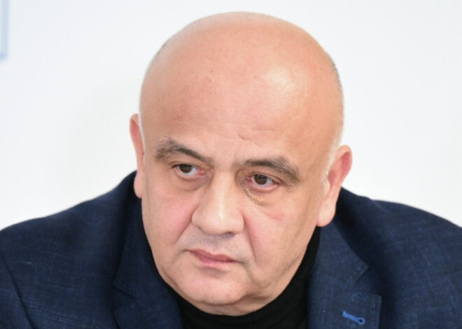 Экс-депутат Рады рассказал, когда завершится конфликт на Украине