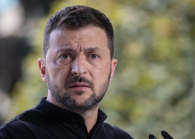 Зеленскому сделали предупреждение после его требований к России
